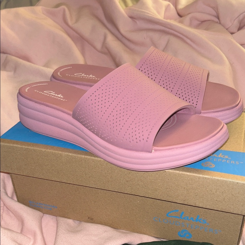 Cloudsteppers by Clarks Women's Purple Slide Sandals